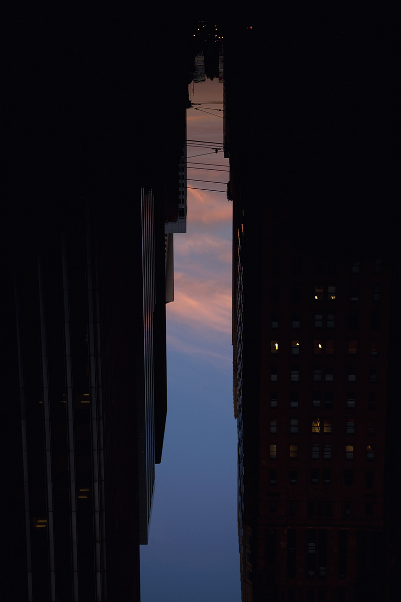 Illustration for article titled These Heavenly Photos Reveal Cities Hidden In the Sky Above NYC